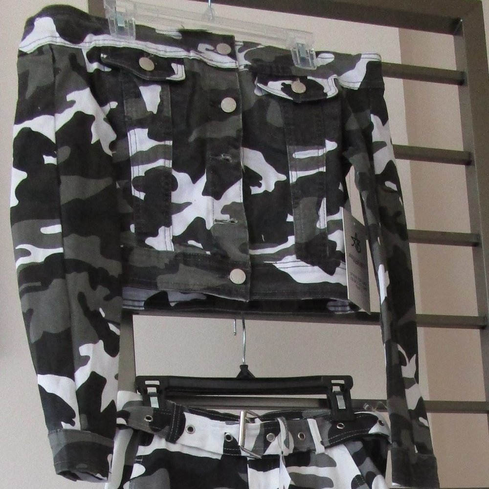 Black Camo Set